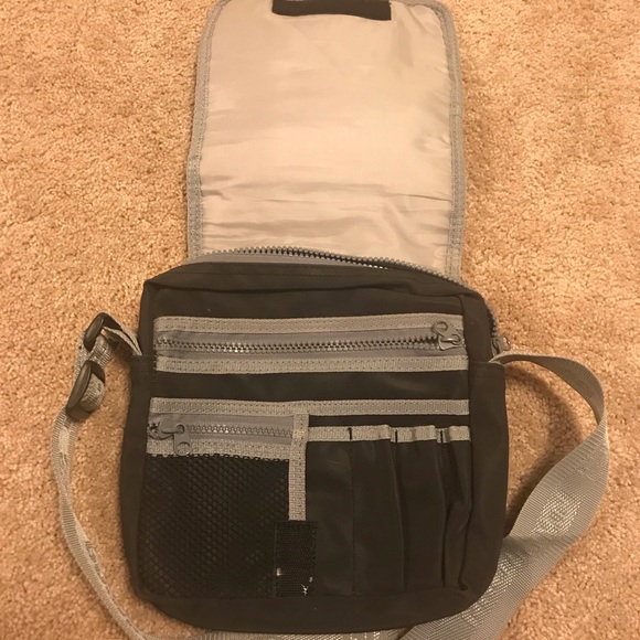 Billabong satchel - Picture 2 of 4